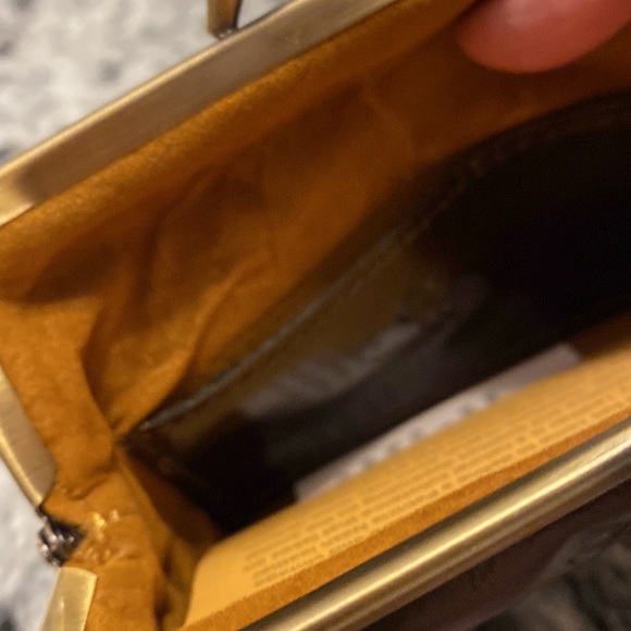 Patricia Nash Leather Leopard Animal print Faux Fur Kisslock Frame Wallet NWT โฅ๏ธ - Picture 4 of 9